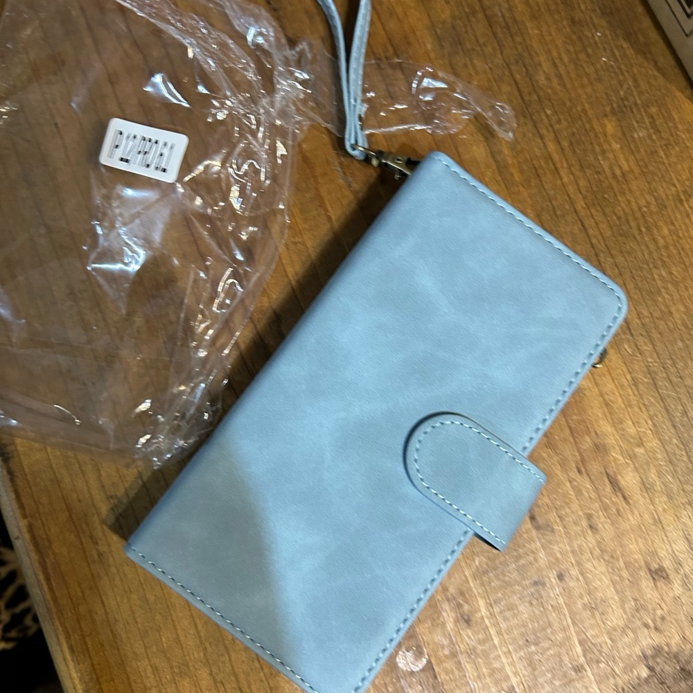 New phone wallet case